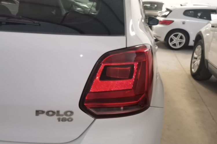 Volkswagen Polo 2017 #8 Volkswagen Polo 2017 car image #8