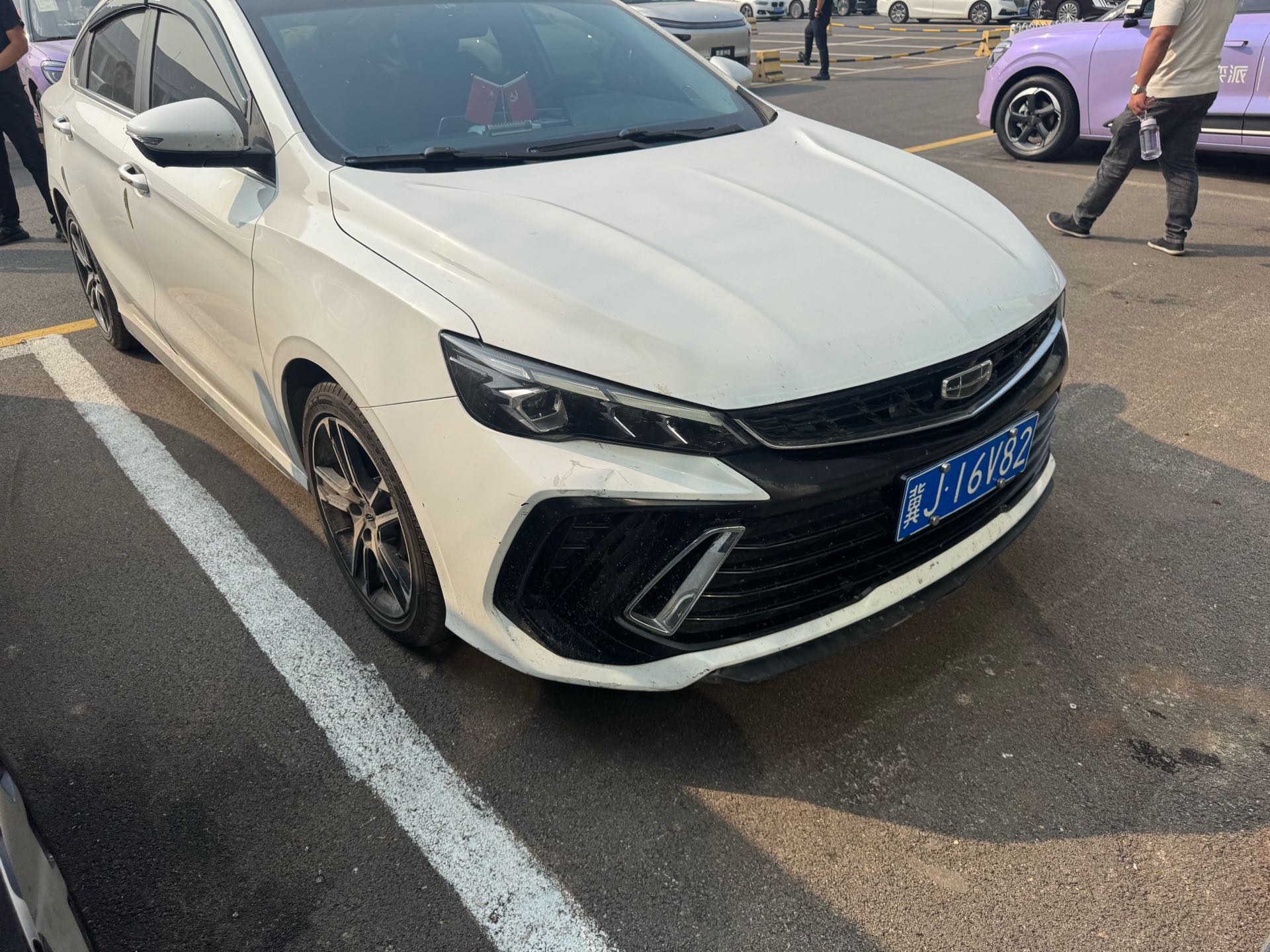 GEELY Binray 2022 #2 GEELY Binray 2022 изображение автомобиля #2