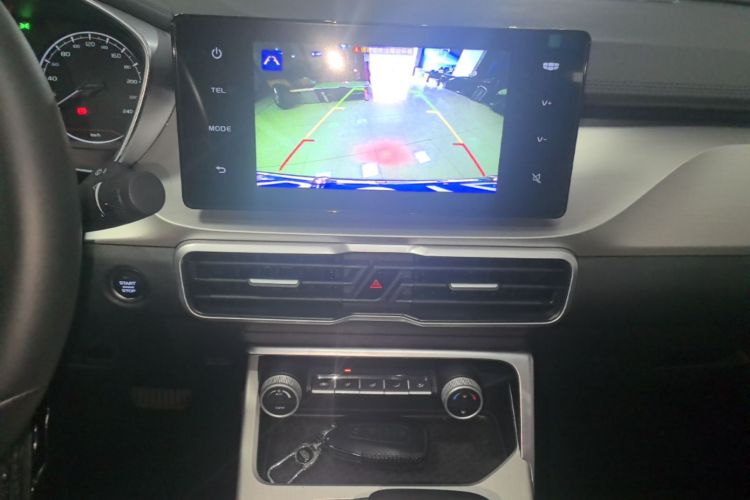 GEELY Coolray 2025 imagen de coche #13