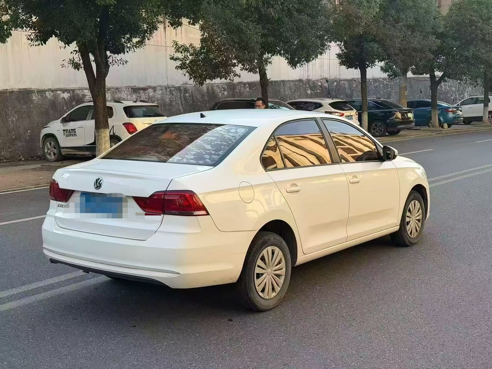Volkswagen Santana 2018 car image #7