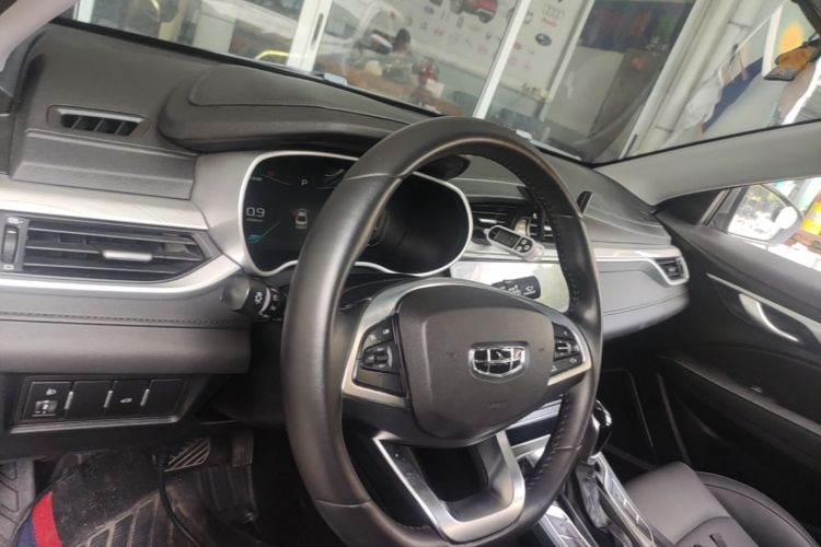 GEELY Emgrand 2020 car image #10