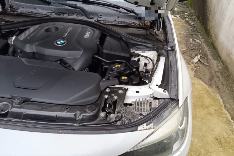 BMW 3 Series GT 2017 #27 BMW 3 Series GT 2017 car image #27