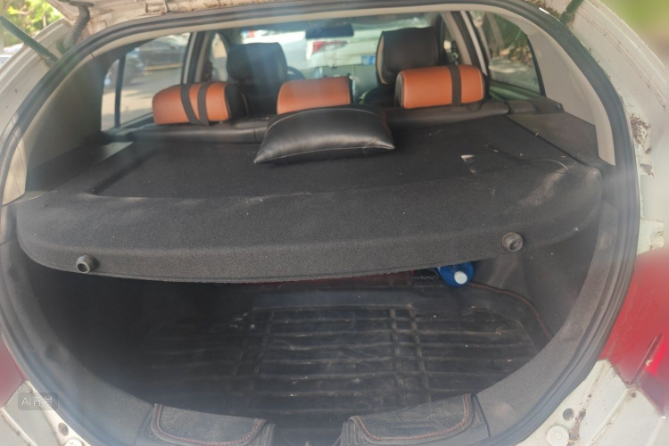 GEELY Emgrand 2016 immagine di auto #21