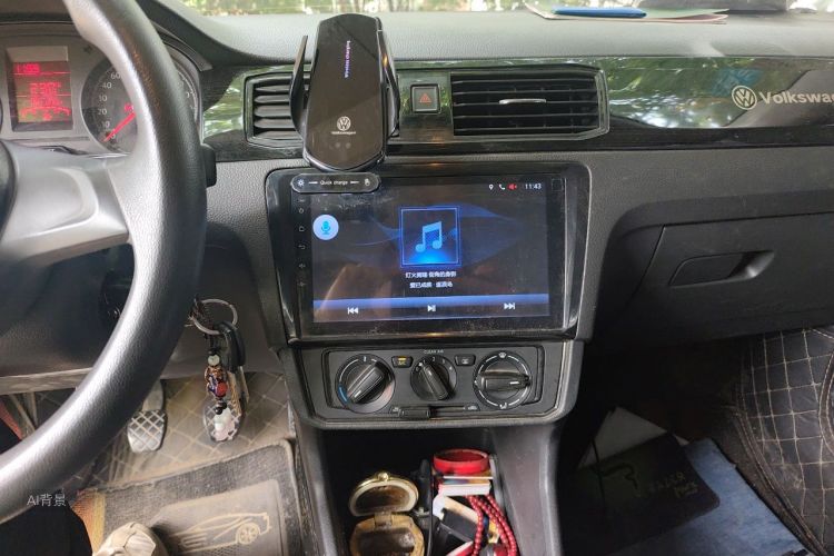 Volkswagen Santana 2018 car image #15