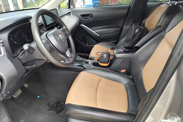 Toyota Corolla Cross 2024 صورة سيارة #16
