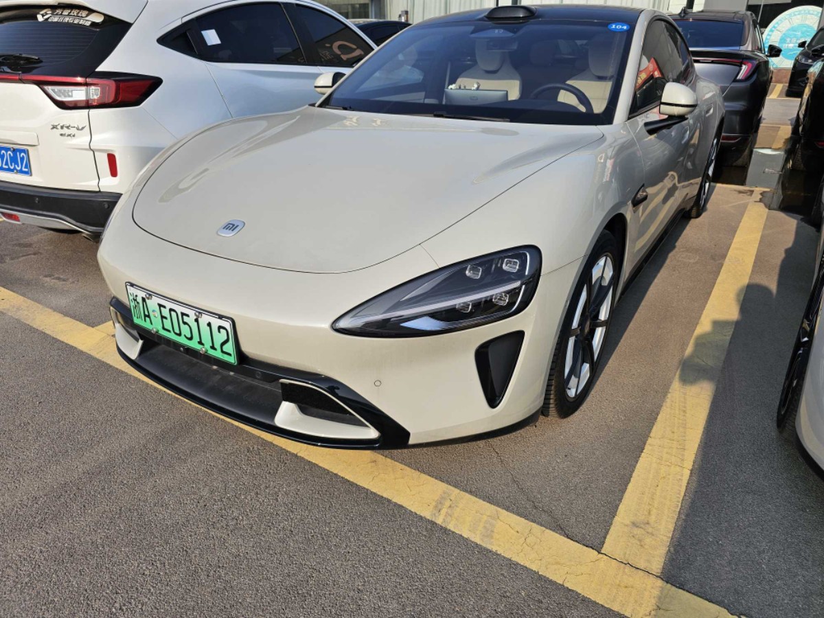 MI SU7 2025 MI SU7 2025 car image