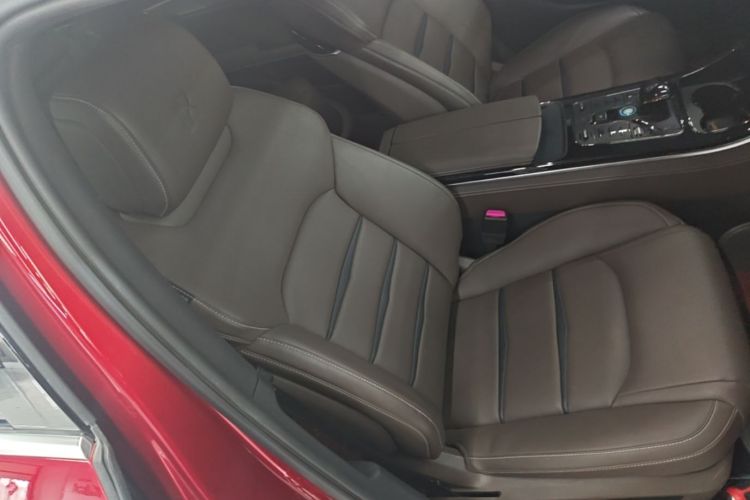 BYD Han 2022 car image #24