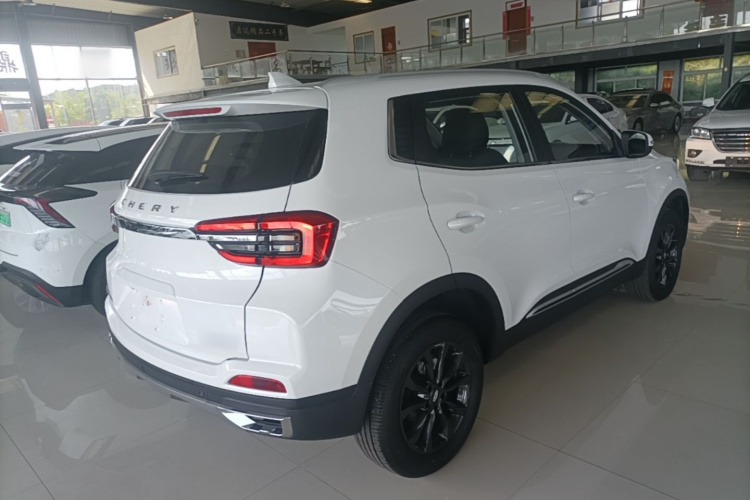 Chery Tiggo 5x 2025 #7 Chery Tiggo 5x 2025 изображение автомобиля #7