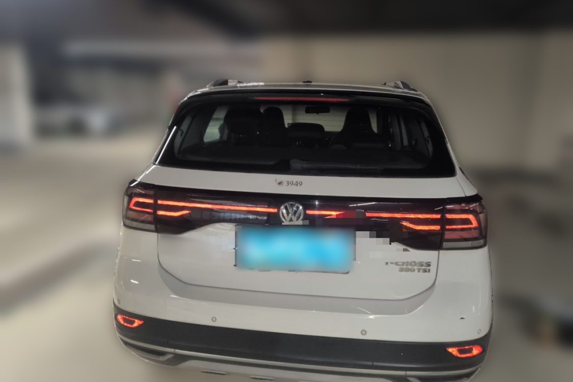 Volkswagen T-Cross 2019 car image #6