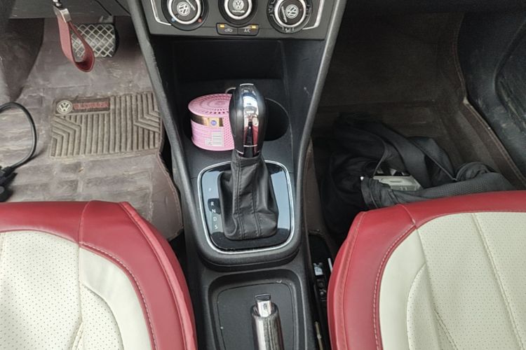Volkswagen Polo 2017 #14 Volkswagen Polo 2017 car image #14
