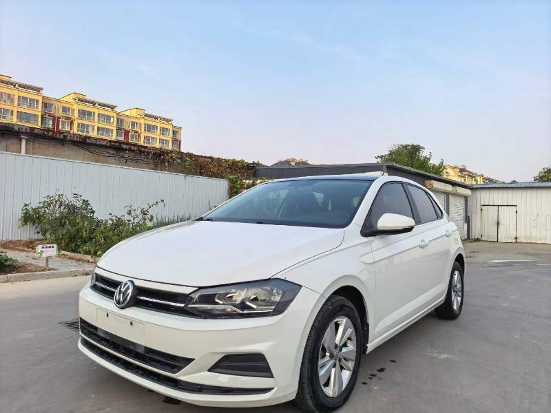 Volkswagen Polo 2021 image de voiture 