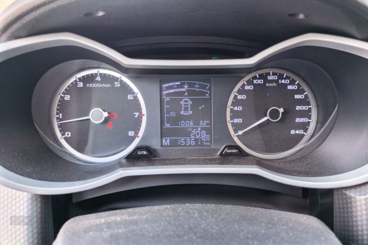 GEELY Emgrand GS 2017 car image #13