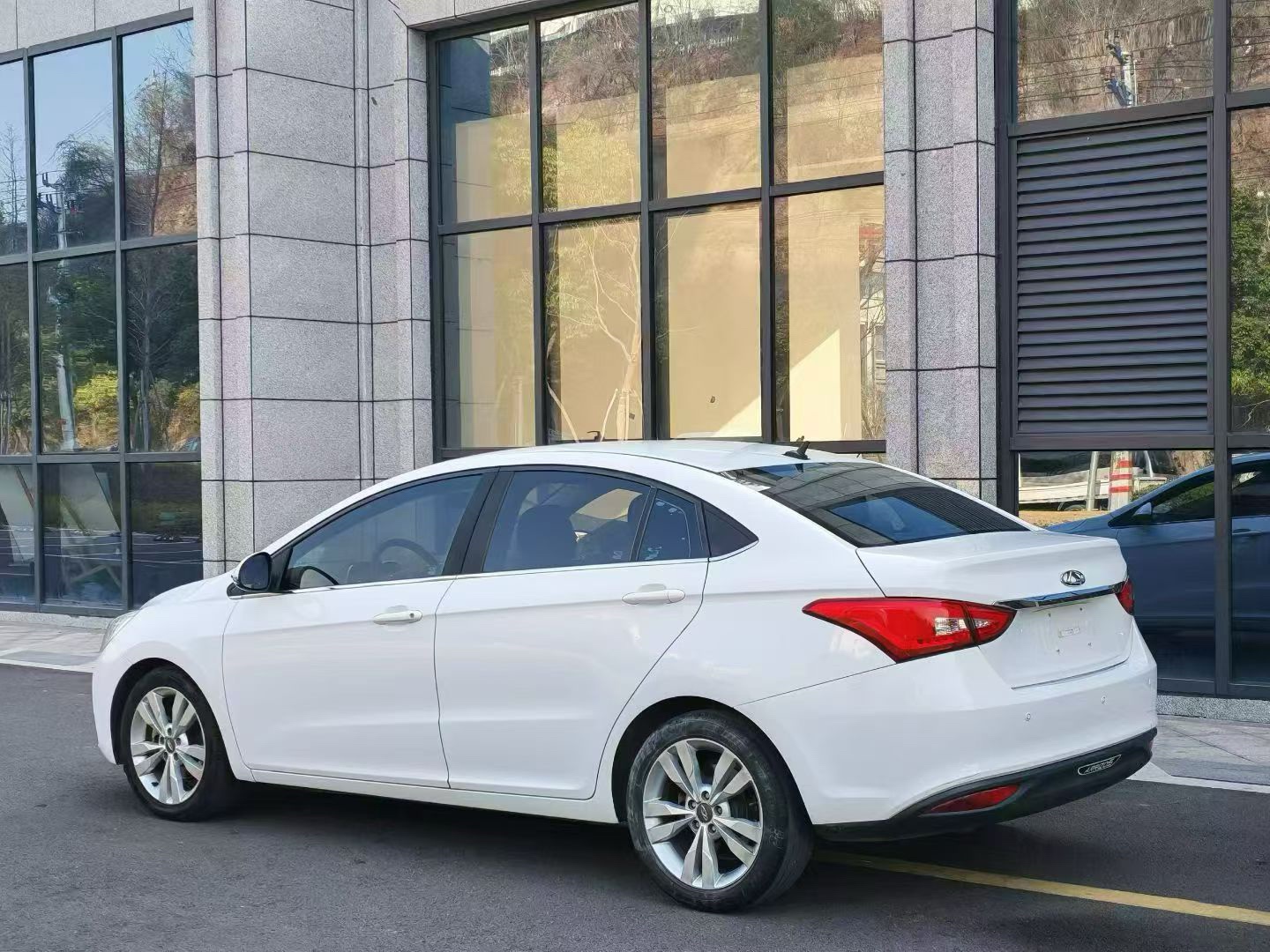 Chery Arrizo 5 2018 #3 Chery Arrizo 5 2018 car image #3