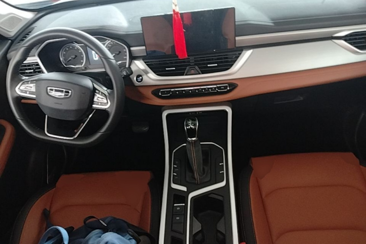 GEELY Vision X6 2020 car image #10