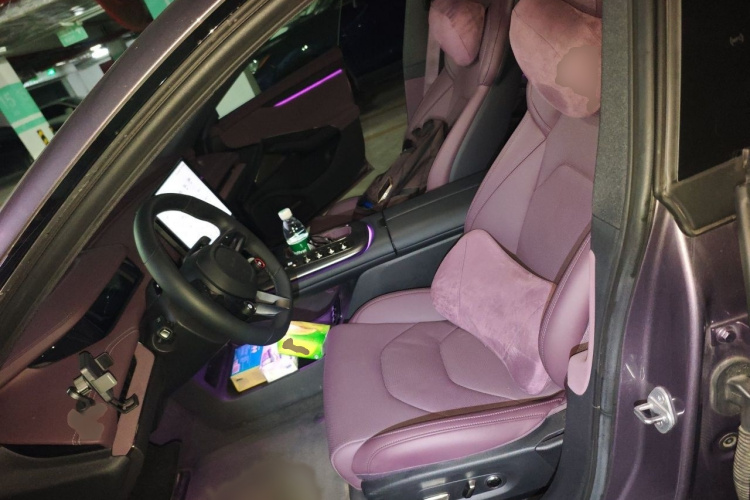 MI SU7 2024 car image #19