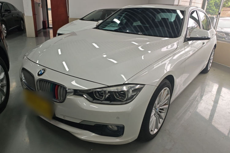 BMW 3 Series 2017 car image #2