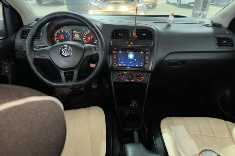 Volkswagen Polo 2017 #10 Volkswagen Polo 2017 car image #10