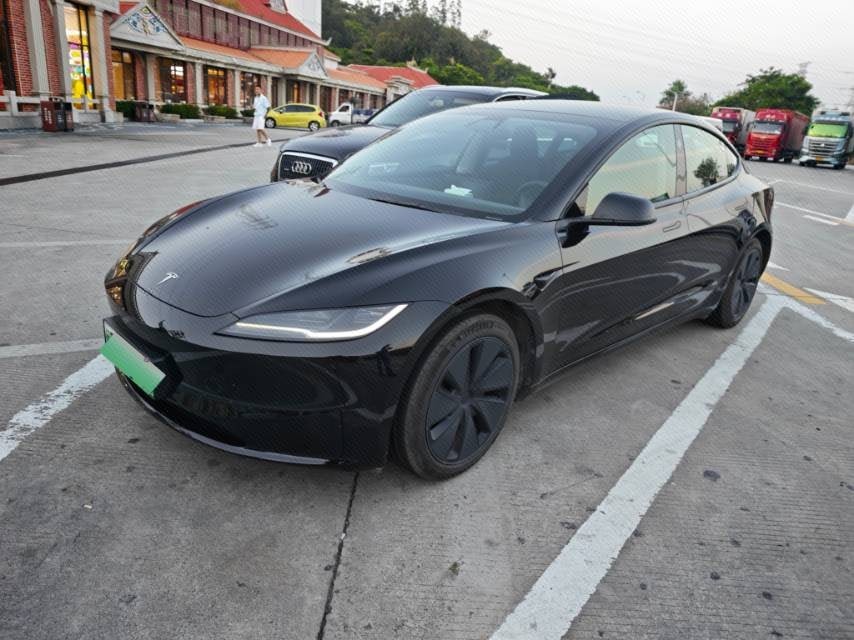 Tesla Model 3 2024 Tesla Model 3 2024 car image