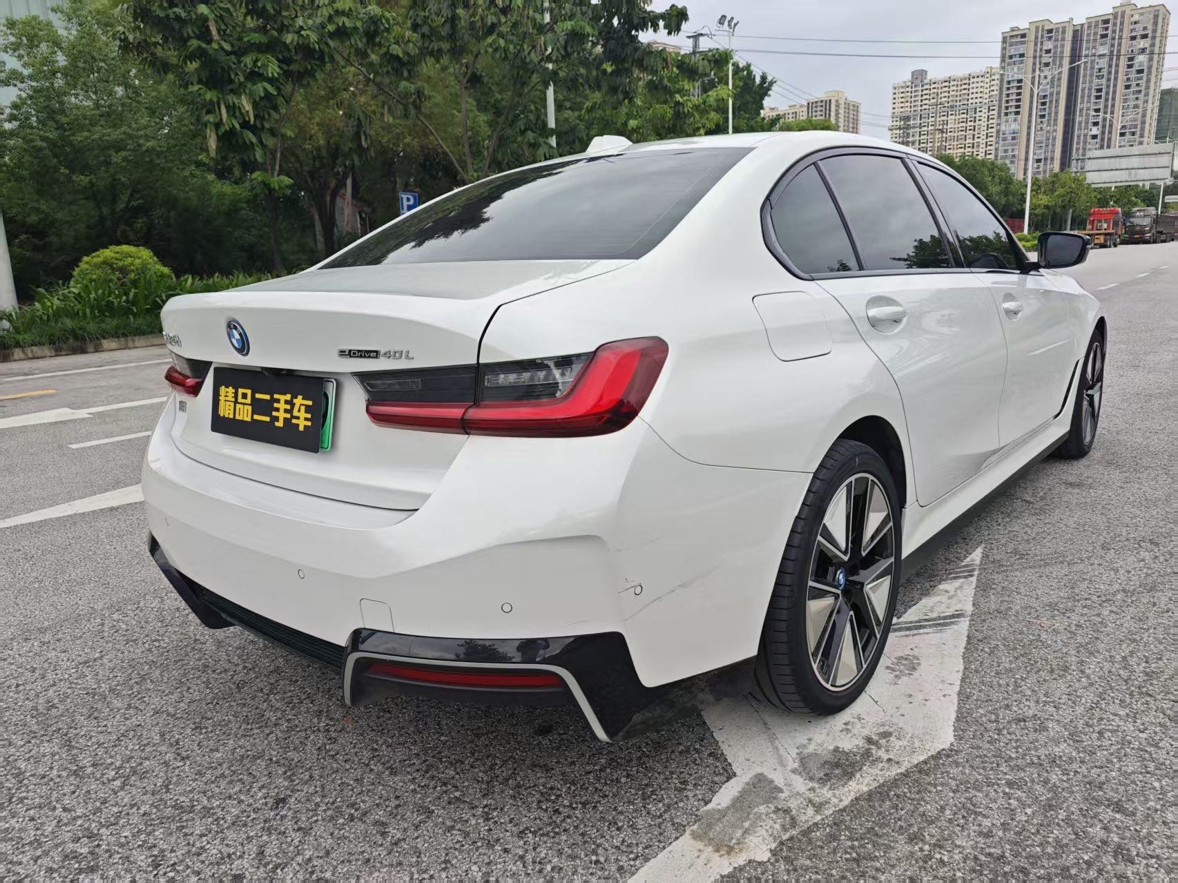 BMW i3 2024 صورة سيارة #17