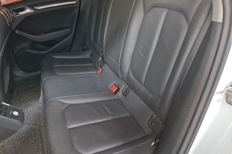 Audi A3 2019 #17 Audi A3 2019 صورة سيارة #17