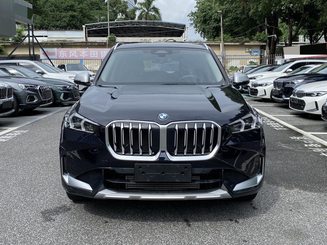 BMW X1 2023 #2 BMW X1 2023 car image #2