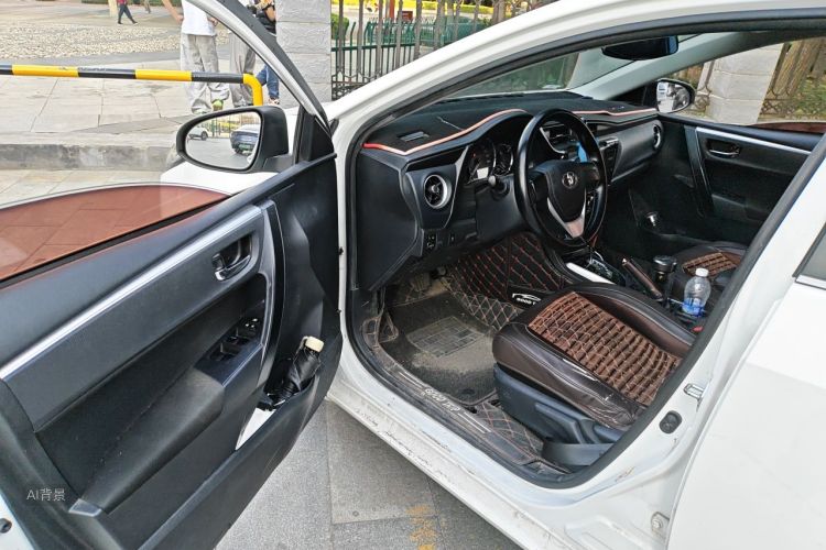 Toyota Corolla 2018 #18 Toyota Corolla 2018 car image #18