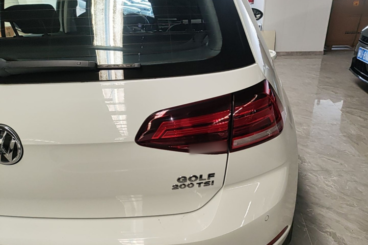 Volkswagen Golf 2020 immagine di auto #8