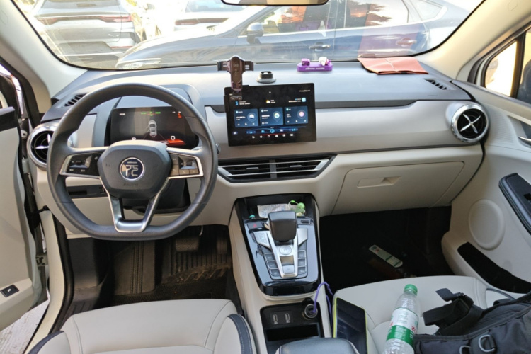 BYD Yuan Pro 2021 car image #10