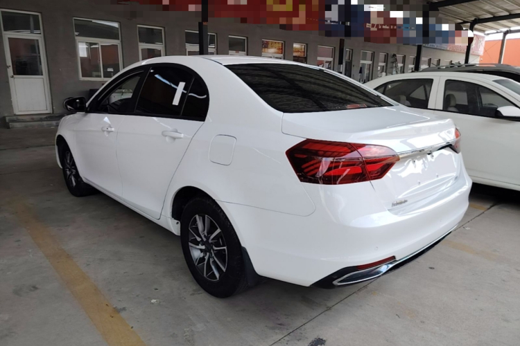 GEELY Emgrand 2020 car image #5