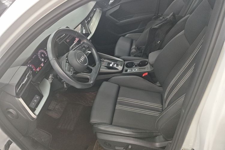 Audi A3 2022 immagine di auto #15