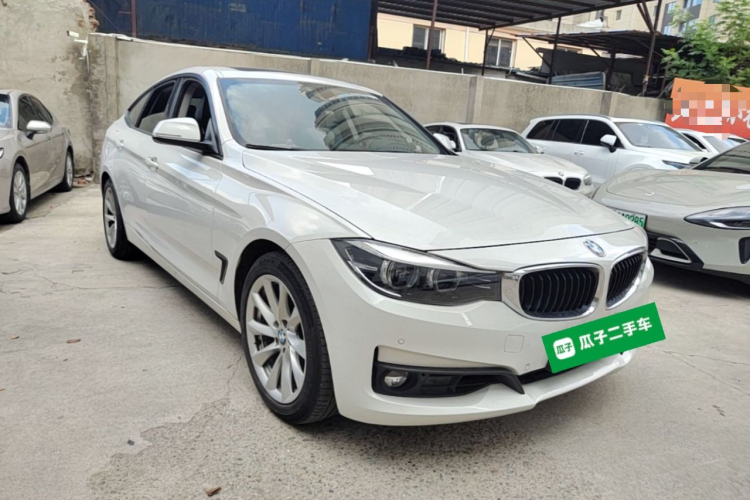 BMW 3 Series GT 2019 #6 BMW 3 Series GT 2019 صورة سيارة #6