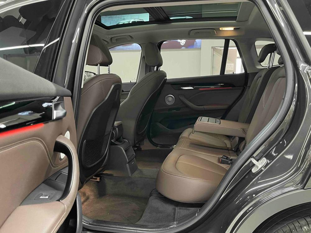 BMW X1 2022 imagen de coche #18