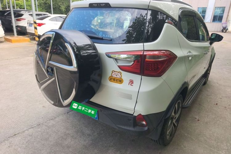 BYD Yuan 2017 #7 BYD Yuan 2017 car image #7