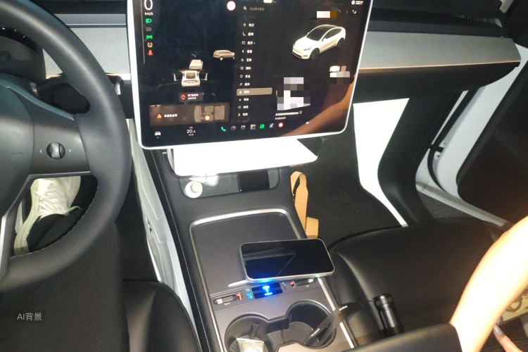 Tesla Model Y 2023 car image #15