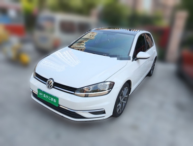 Volkswagen Golf 2020 car image 