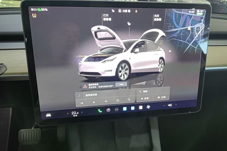 Tesla Model Y 2023 #15 Tesla Model Y 2023 car image #15