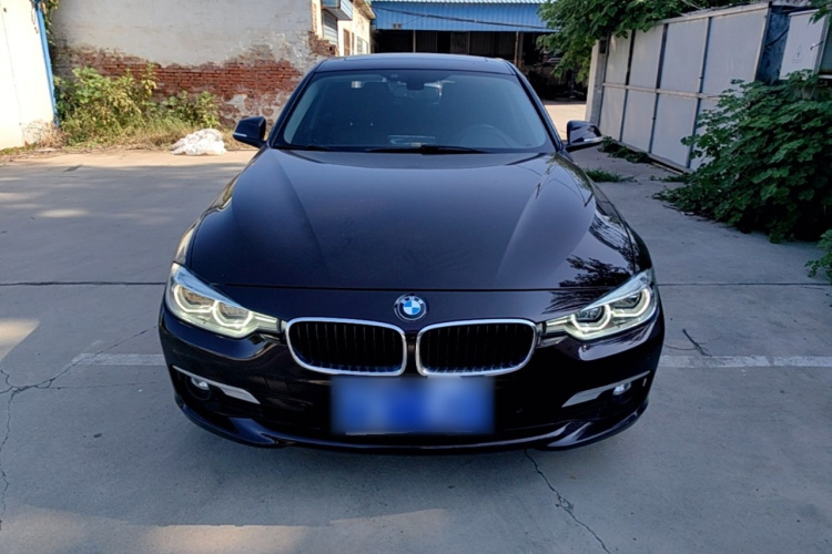 BMW 3 Series 2017 #3 BMW 3 Series 2017 car image #3