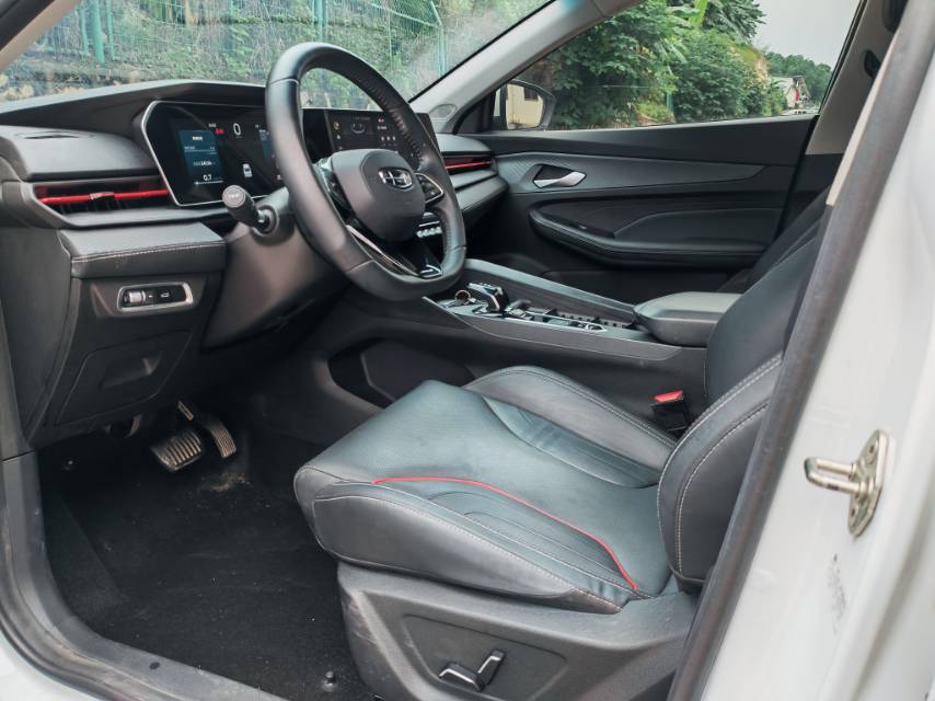 GEELY Binray 2024 car image #8