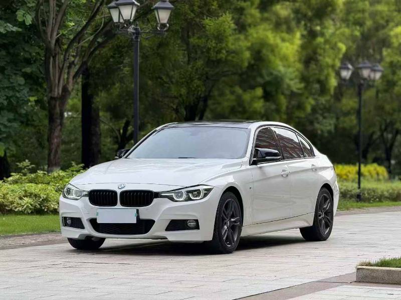 BMW 3 Series 2018 car image 