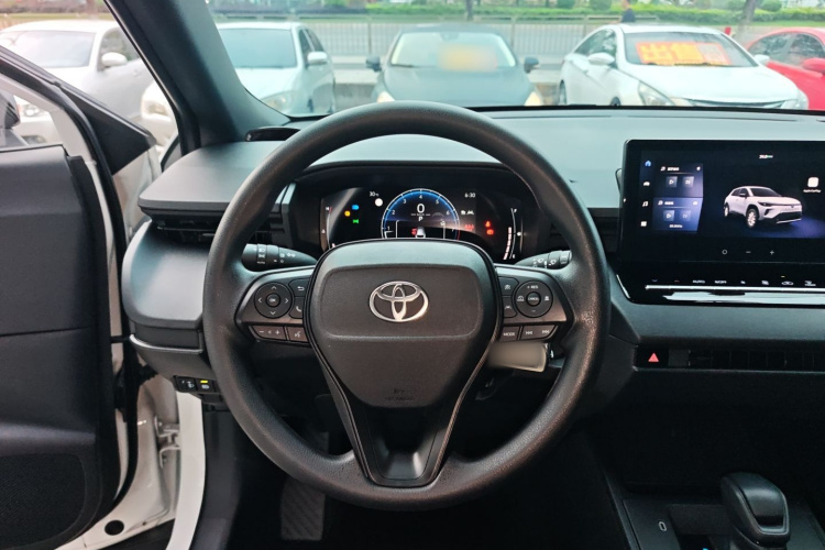 Toyota Corolla Cross 2026 #11 Toyota Corolla Cross 2026 car image #11
