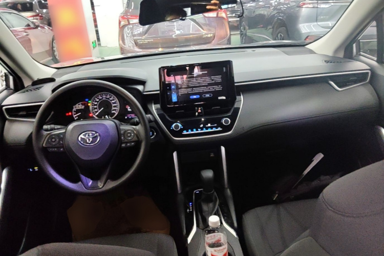 Toyota Corolla Cross 2023 #10 Toyota Corolla Cross 2023 image de voiture #10