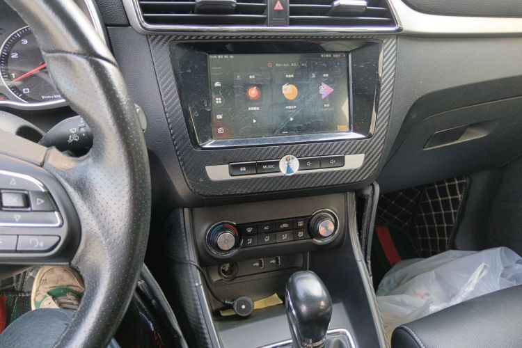 MG ZS 2017 #13 MG ZS 2017 immagine di auto #13
