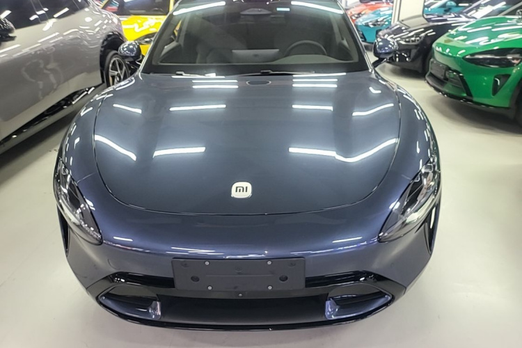 MI SU7 2025 car image #3
