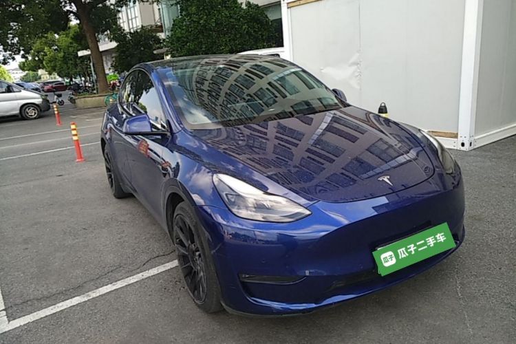 Tesla Model Y 2021 car image #4