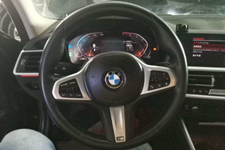 BMW 3 Series 2020 #15 BMW 3 Series 2020 car image #15