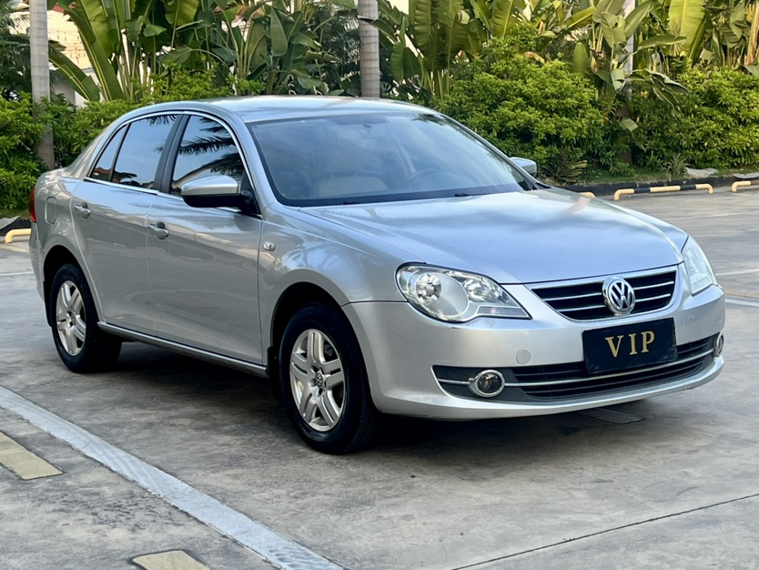 Volkswagen Bora 2011 car image #2