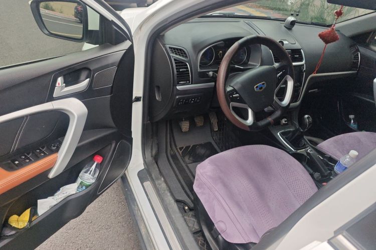 GEELY Emgrand 2016 car image #18