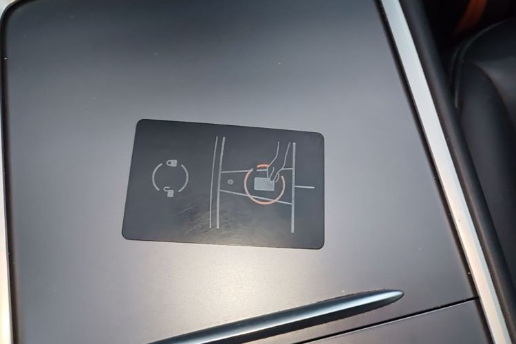 Tesla Model 3 2021 #9 Tesla Model 3 2021 car image #9