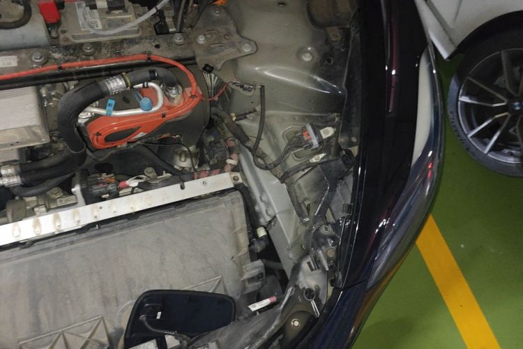 Tesla Model 3 2022 car image #25
