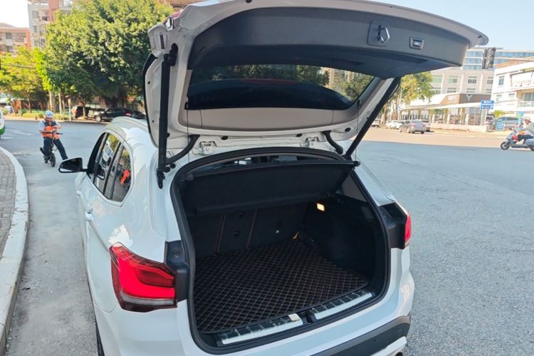 BMW X1 2020 immagine di auto #19